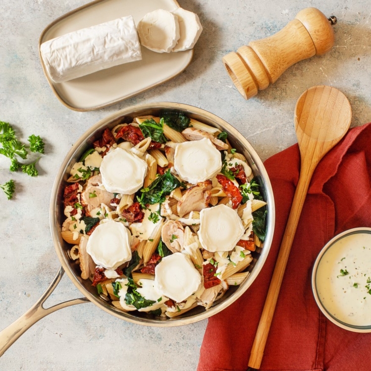 One-pot chicken and goat cheese pasta