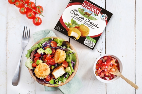 Warm goat cheese and tomato salsa salad