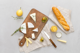 How to put a cheese board together